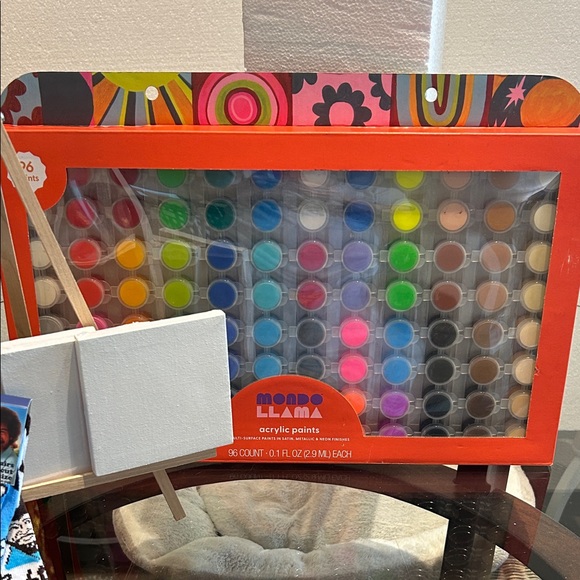 Mondo Llama acrylic paint set 2 sets of bob ross socks canvas easel - Picture 3 of 5